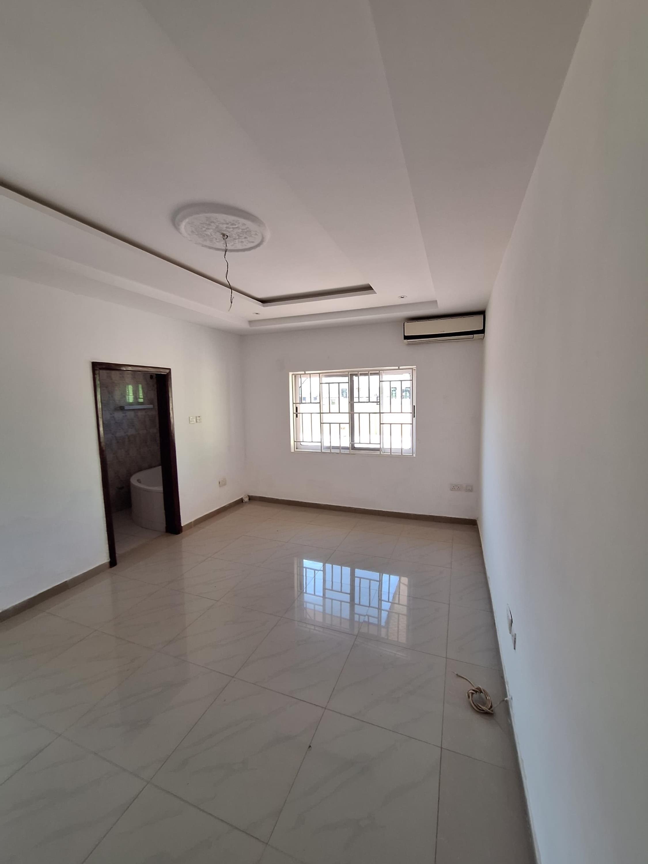 3 Bedroom house, Lakeside Room 6, Accra | Strathium