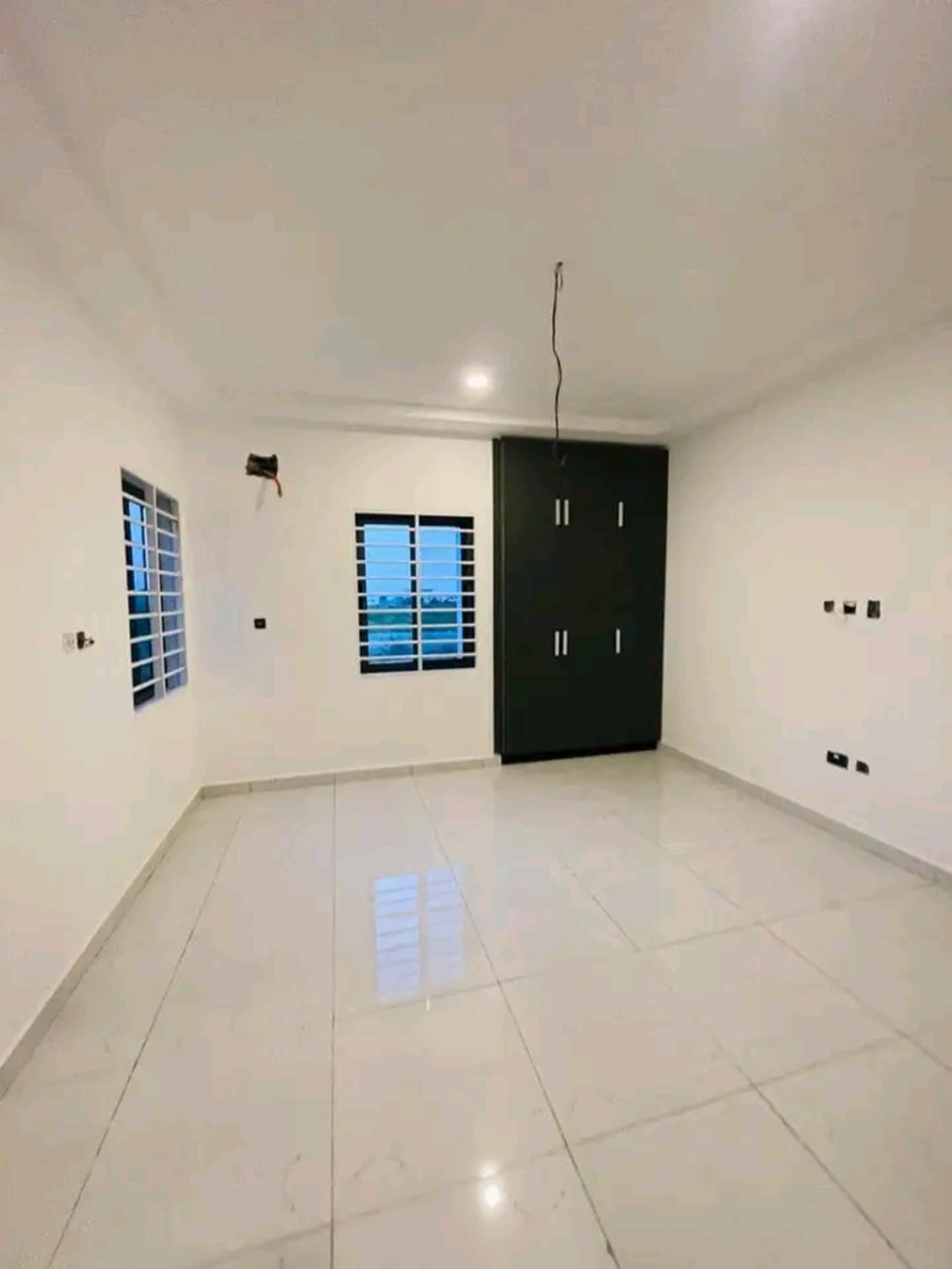 Ultramodern 4 Bedroom duplex house, East kegon hill, Accra | Strathium