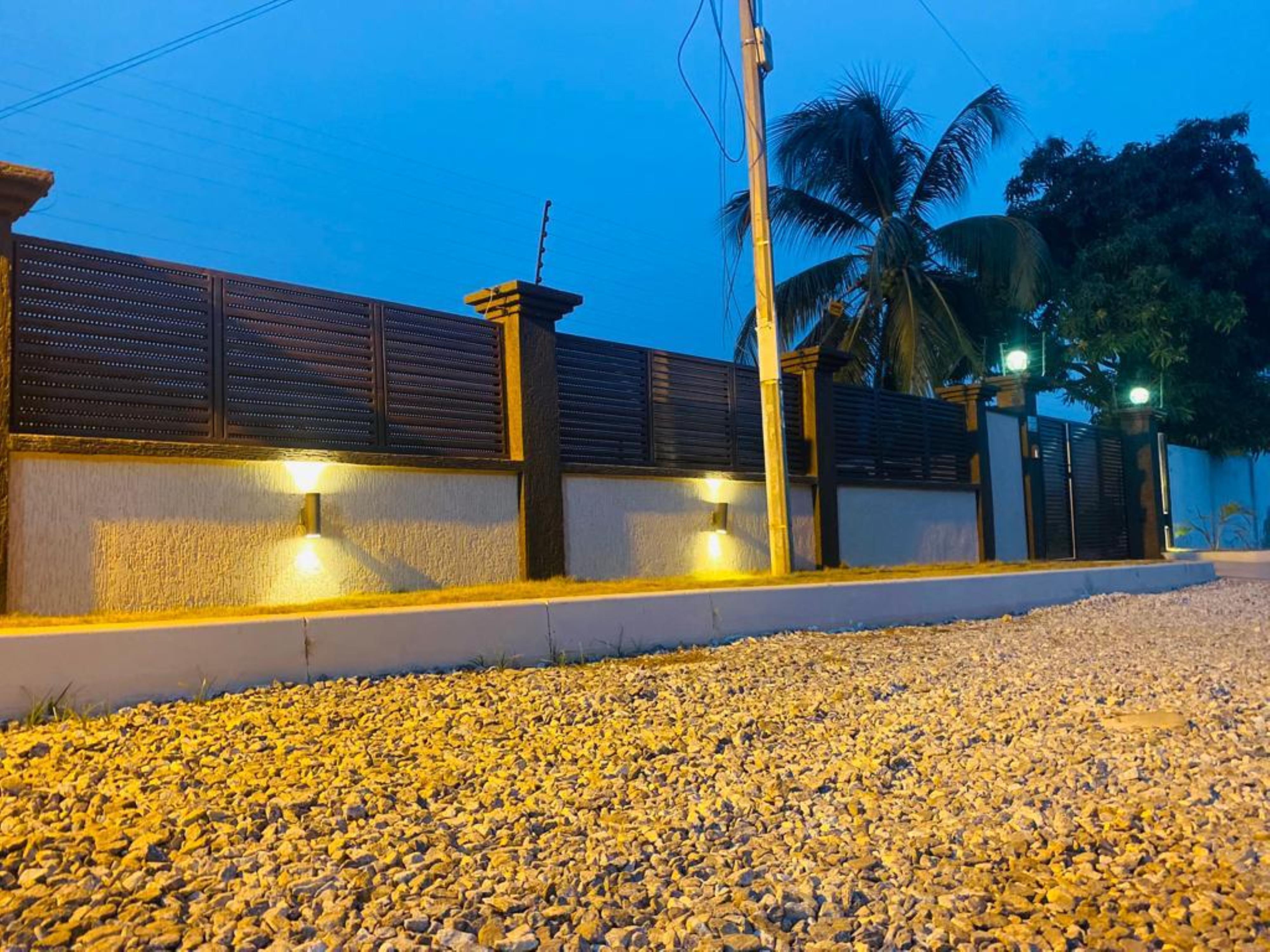 3 Bedrooms Self Compound House, Dansoman, Accra | Strathium