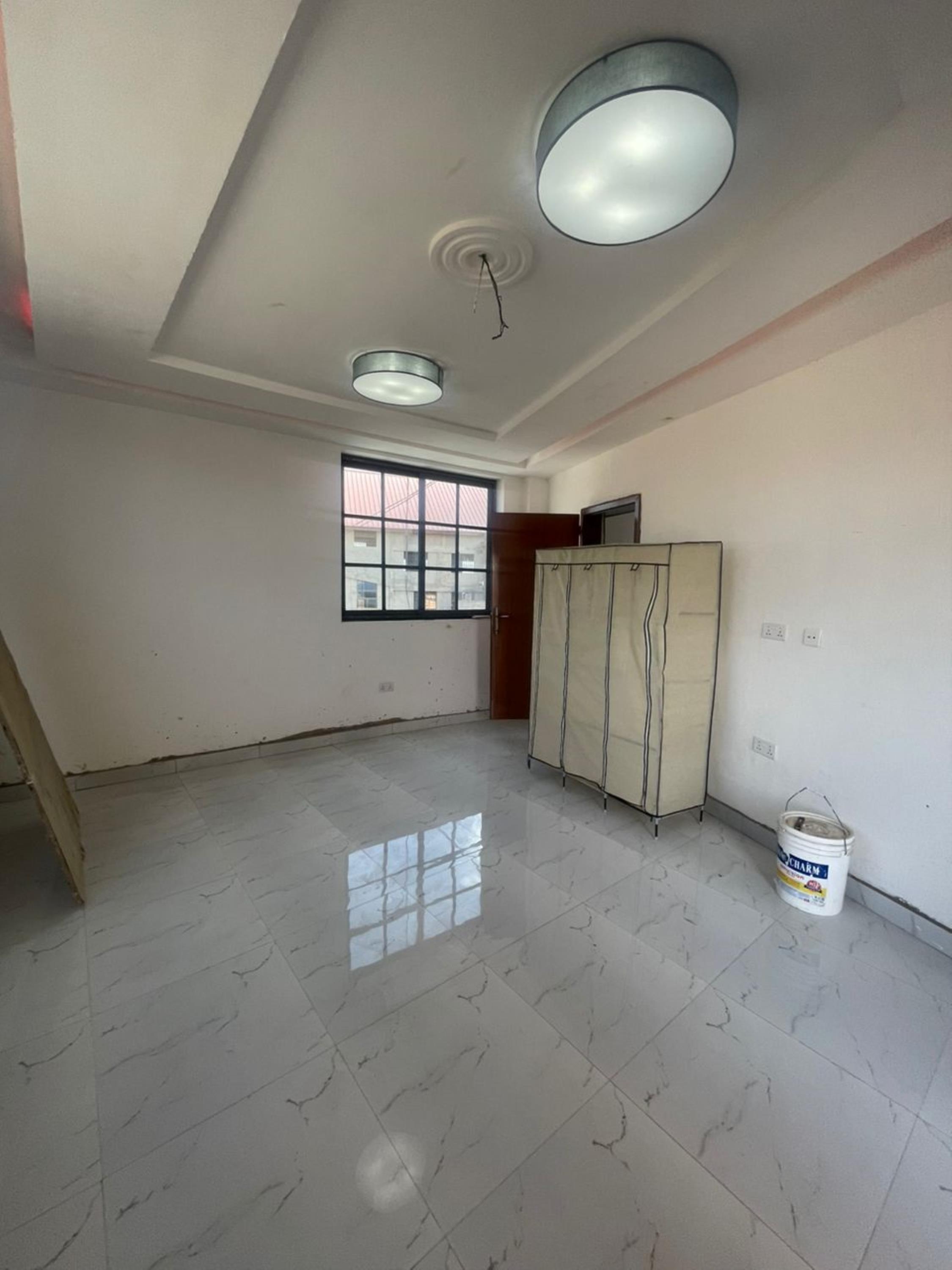 Chamber & Hall Self Contain - 1 years advance, Lapaz, Accra - 1 years advance | Strathium