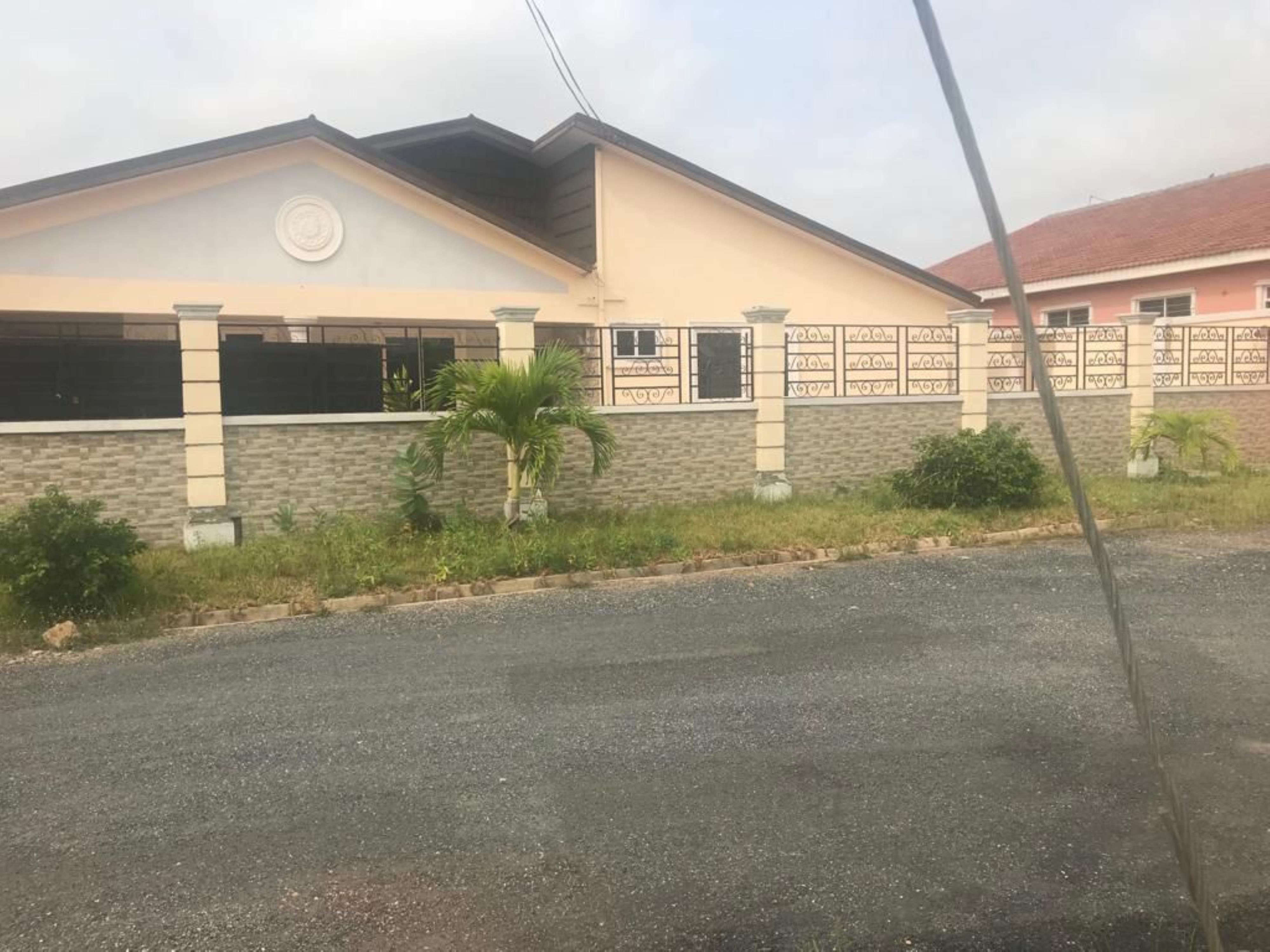 4 Bedroom house, Newly built, Tema, Accra | Strathium