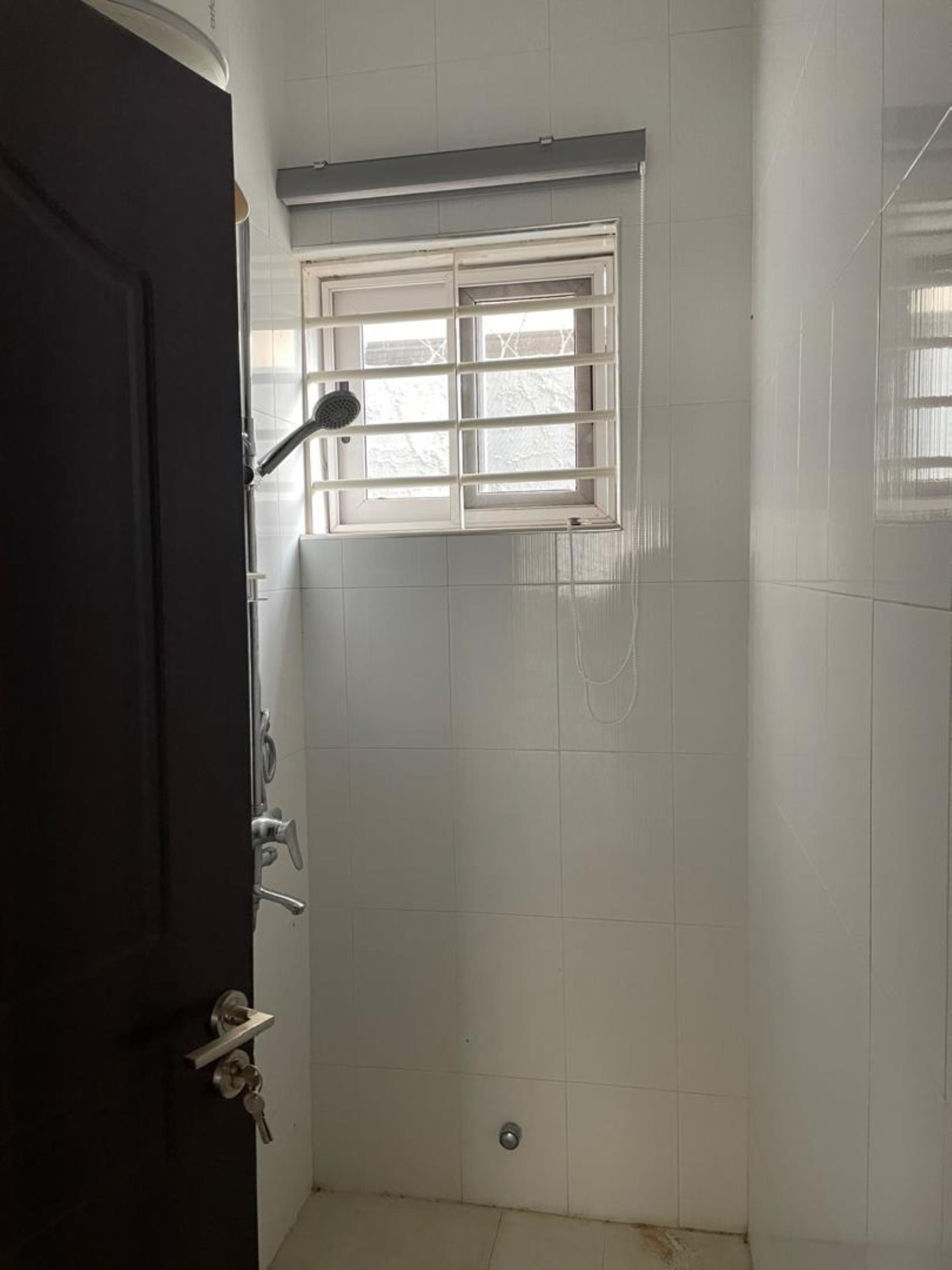 4 Bedrooms Apartment, Dzorwulu, Accra | Strathium