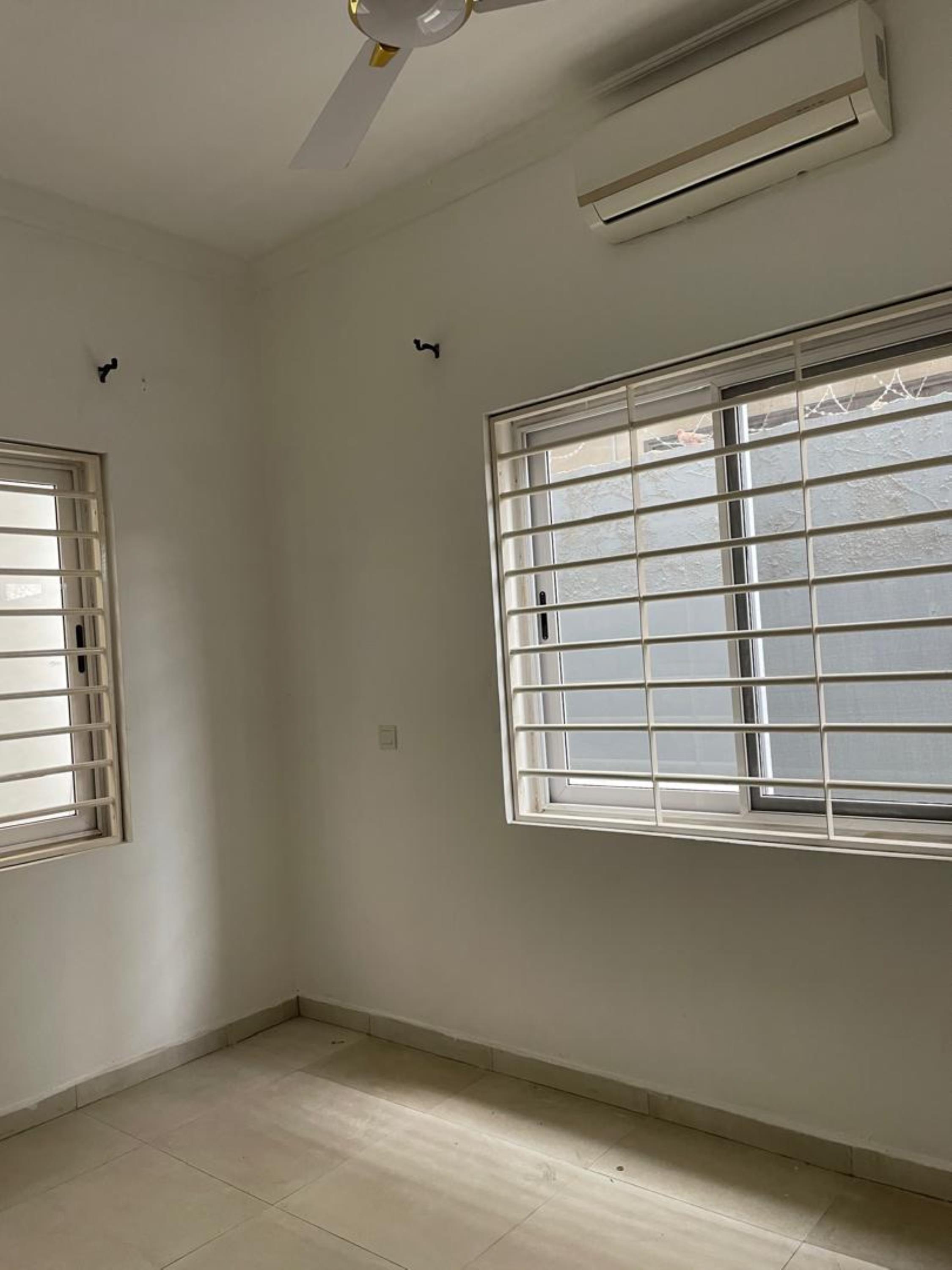 4 Bedrooms Apartment, Dzorwulu, Accra | Strathium