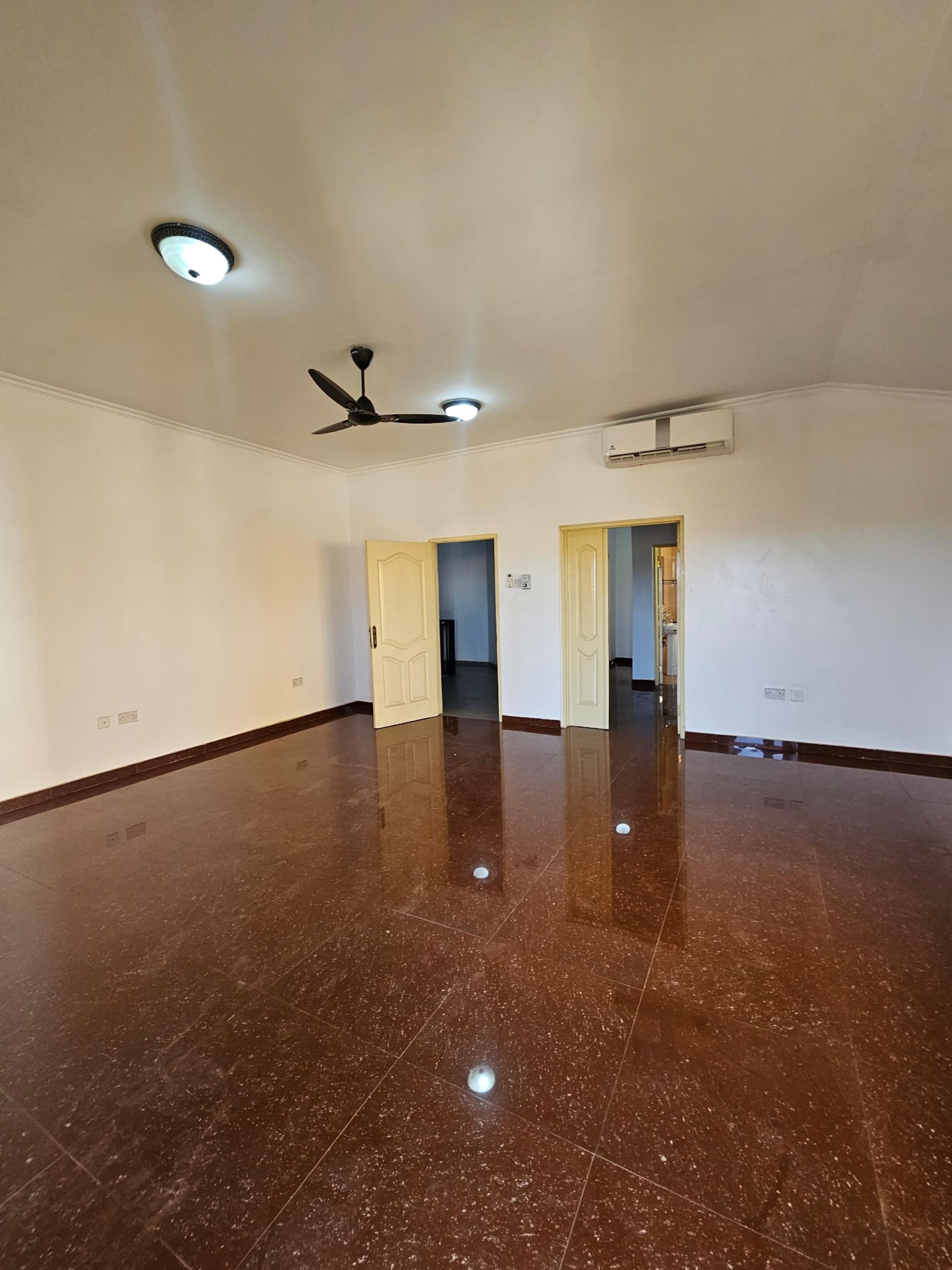 5 Bedrooms Self Compound House, Dome Residential Area, Accra | Strathium