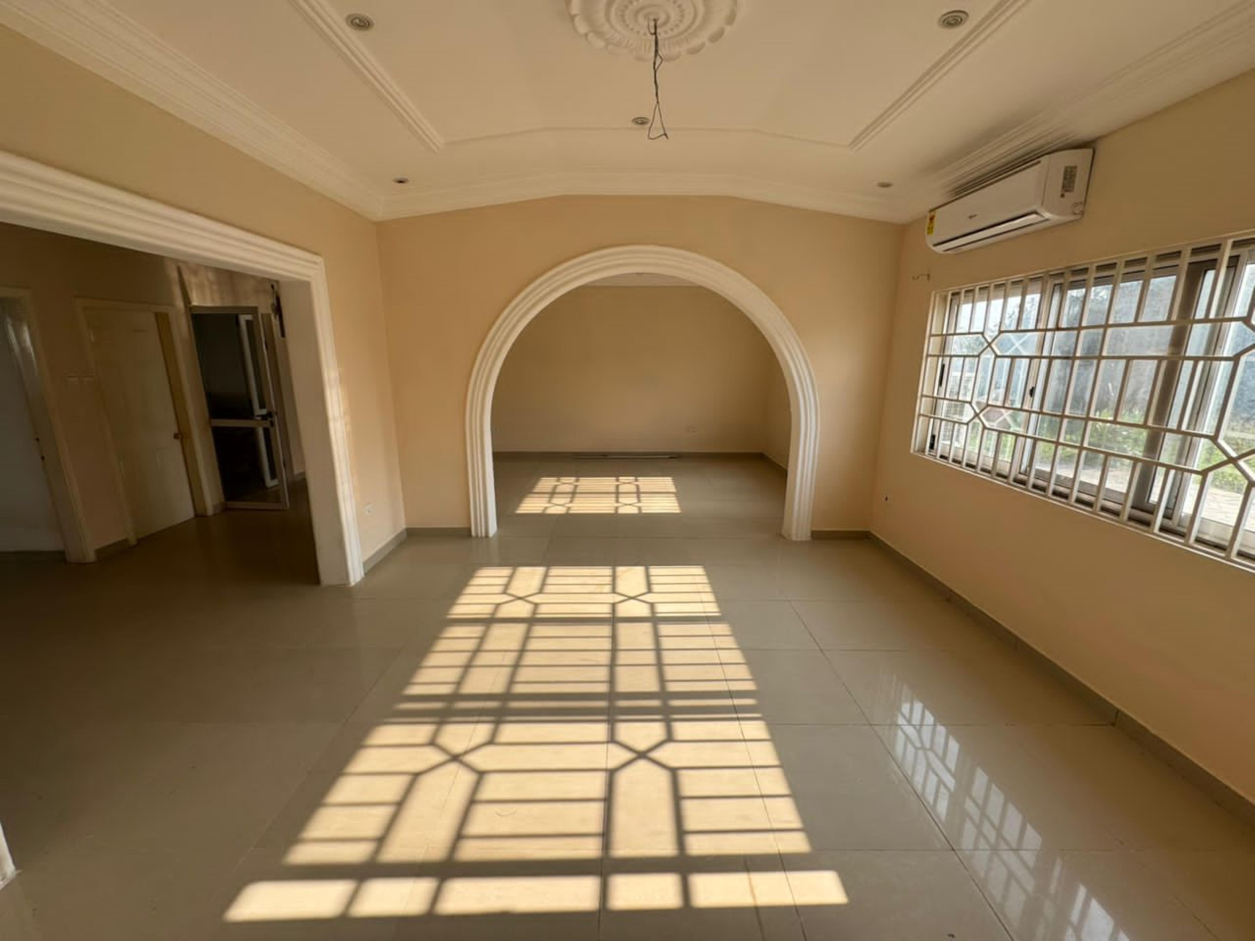 5 BEDROOMS HOUSE - 1 years advance, Botwe, Accra | Strathium