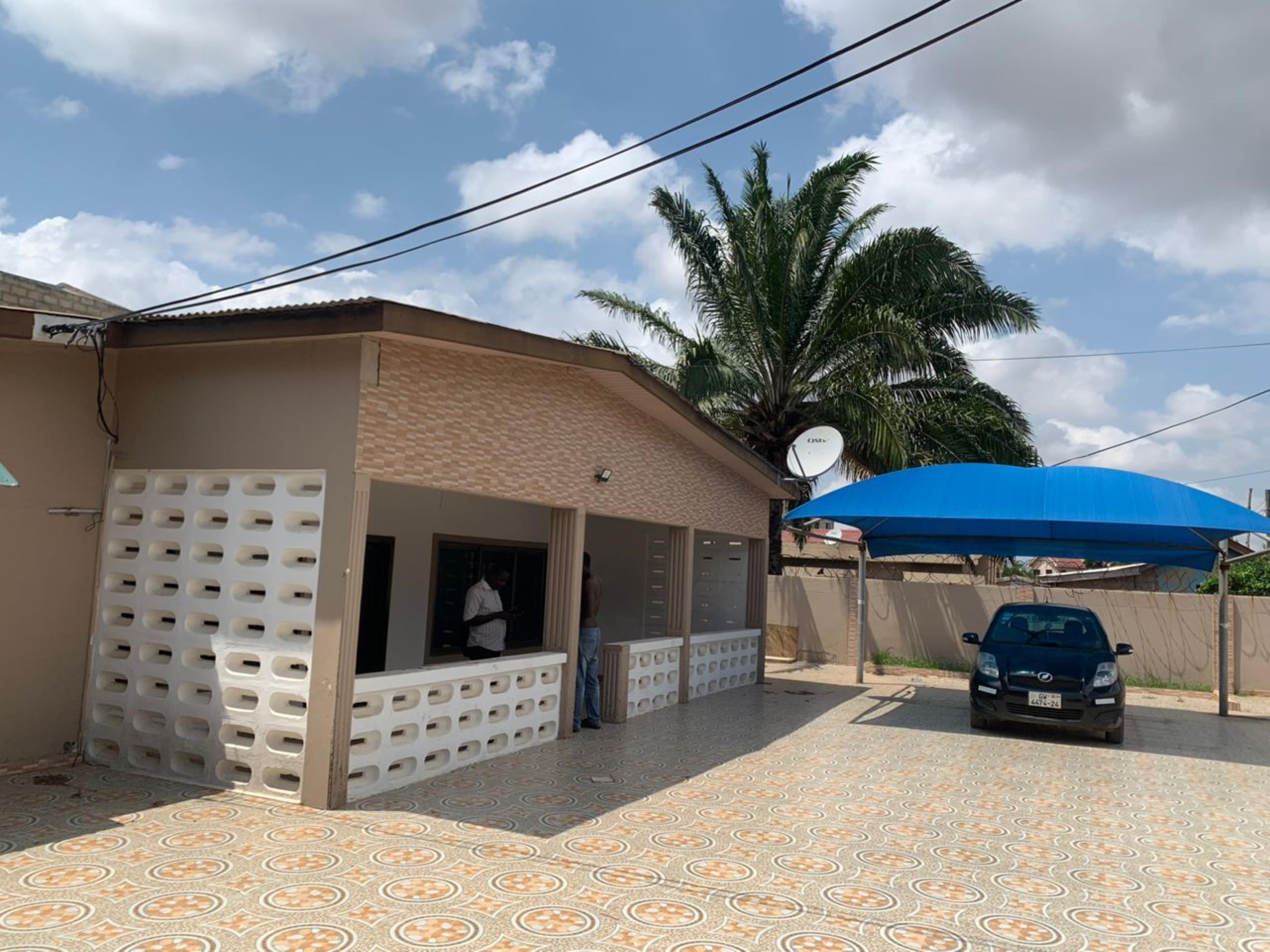 4 Bedrooms Self Compound House, Achimota Mile 7, Accra | Strathium