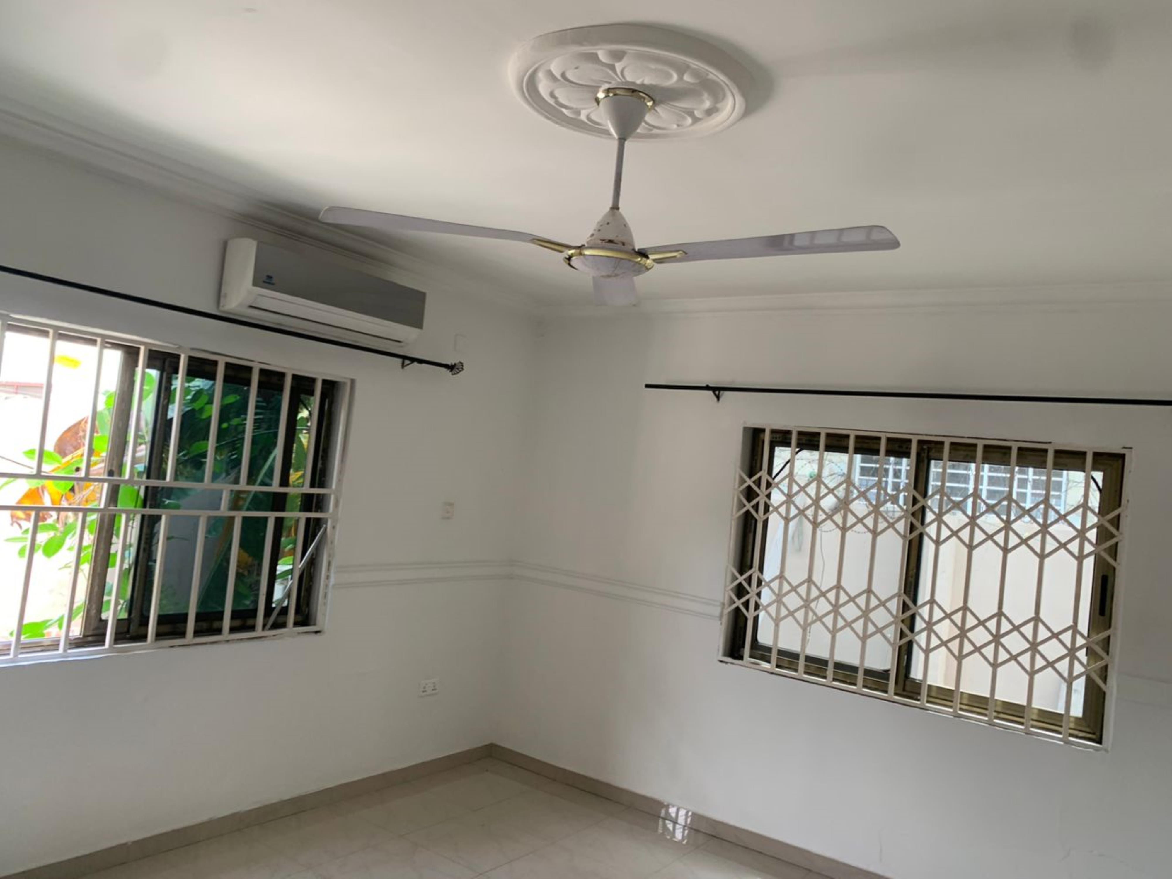 4 Bedrooms Self Compound House, Achimota Mile 7, Accra | Strathium